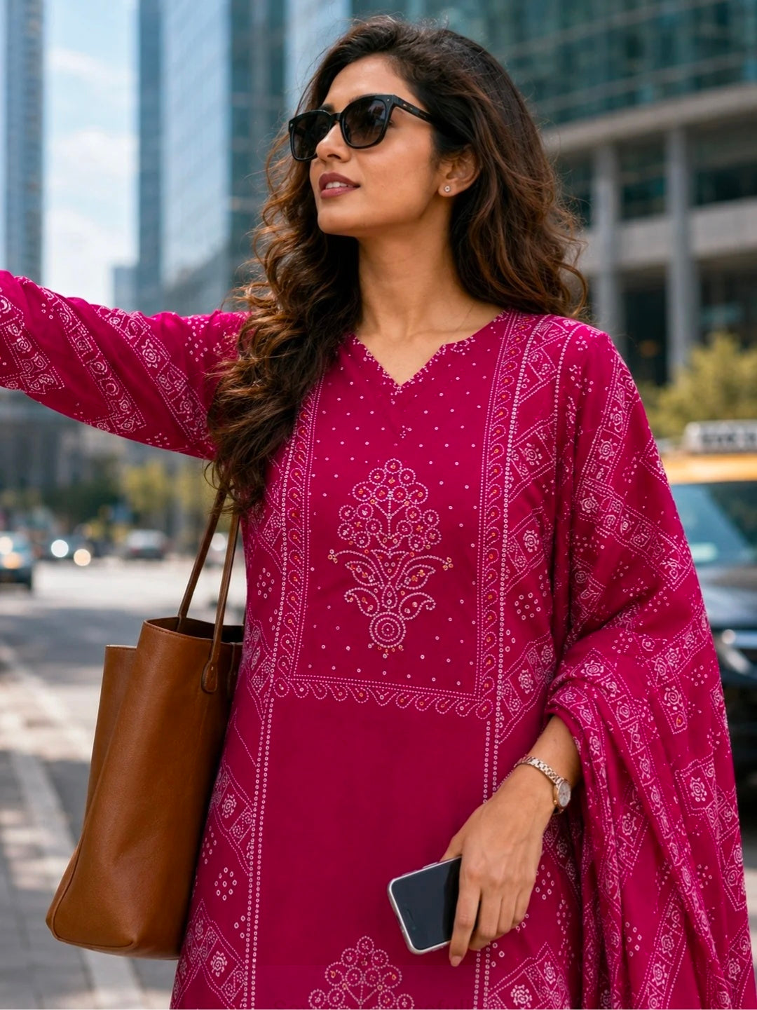 Berrylicious Women Bandhani Printed Kurta with pant & Dupatta