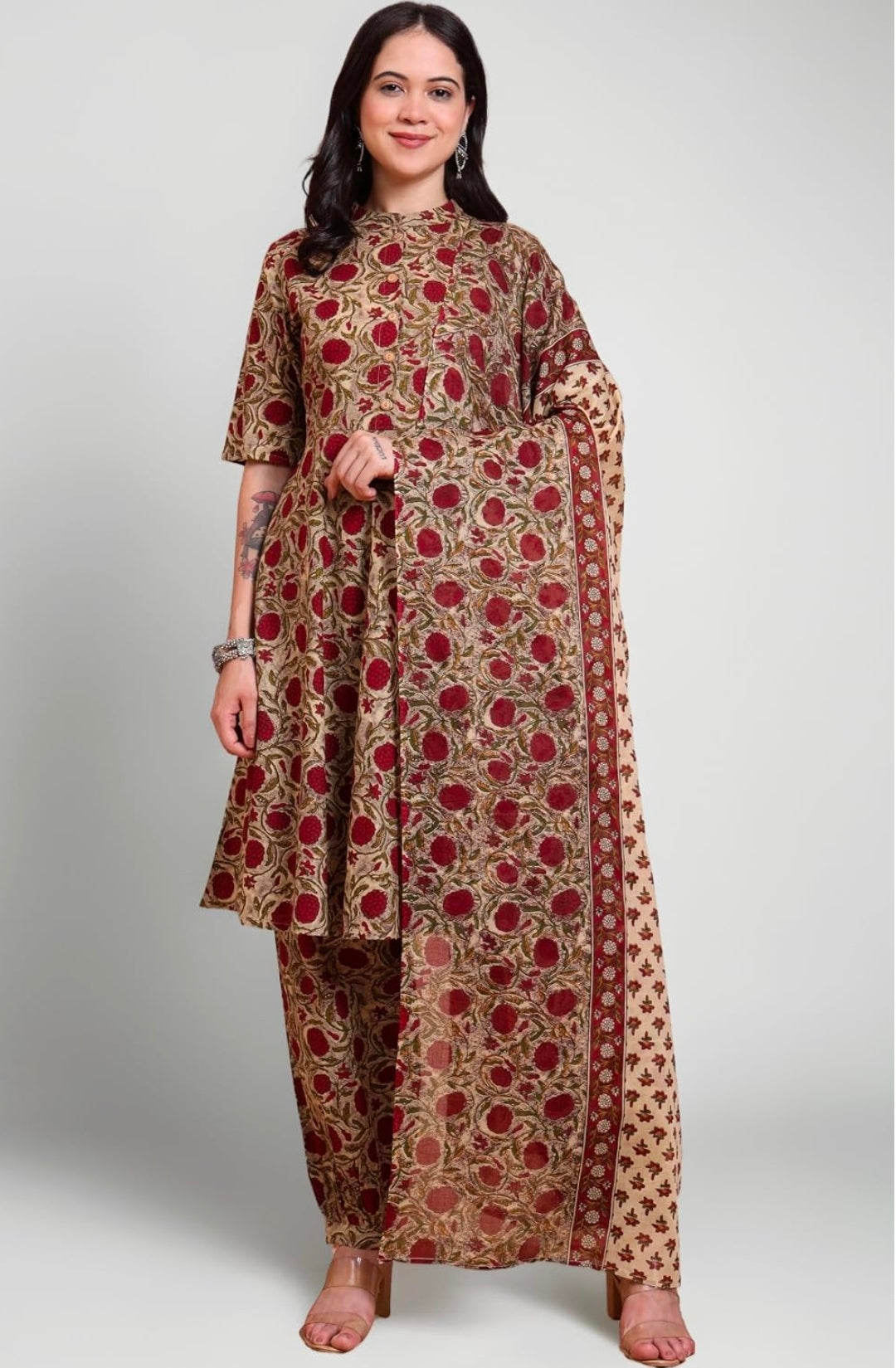 Women’s Cambric Cotton Floral Print Short Kurta Pant With Dupatta Set
