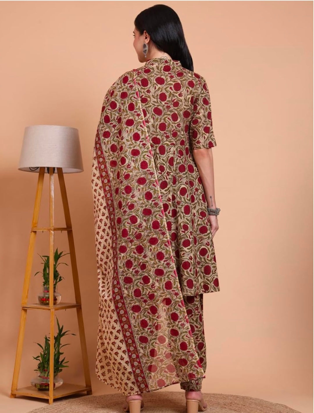 Women’s Cambric Cotton Floral Print Short Kurta Pant With Dupatta Set
