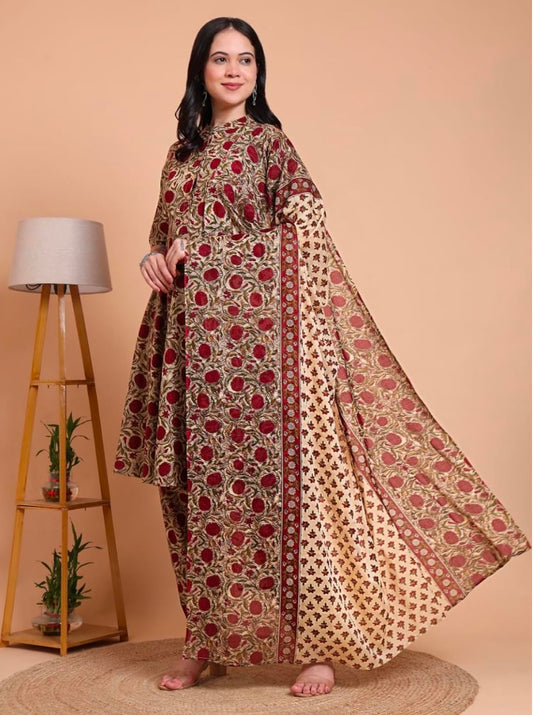 Women’s Cambric Cotton Floral Print Short Kurta Pant With Dupatta Set